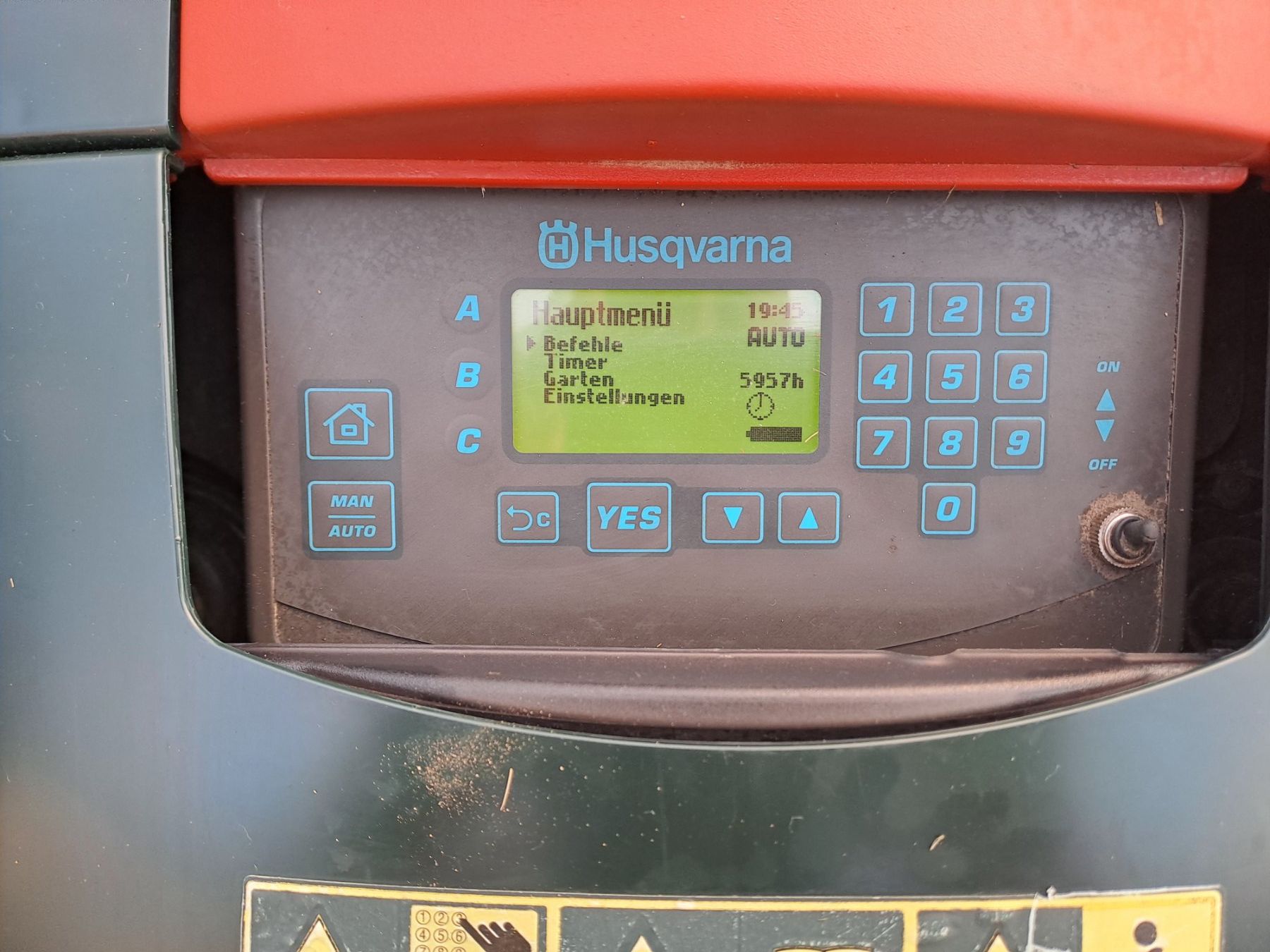 Husqvarna Tagliaerba: Husqvarna Automower 220 AC – Usato da Gossau SG venduto da aleks00 3