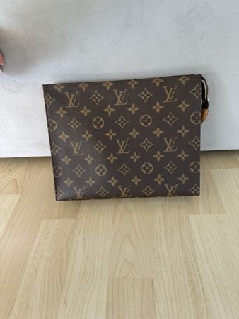 Louis vuitton Poche Toilette neu