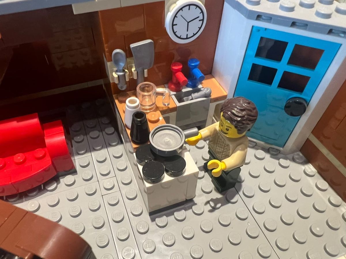 Kit di costruzioni: Lego Creator Eckgarage 10264  – Usato da Wattwil venduto da Weinachtsmann 2