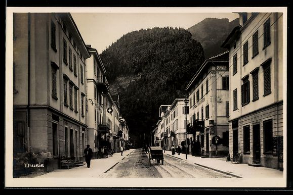 Cartoline postali: Thusis, Strassenpartie mit Hotel Splüge – Usato da Berlin venduto da bartko-reher