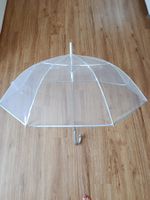 transparenter Regenschirm