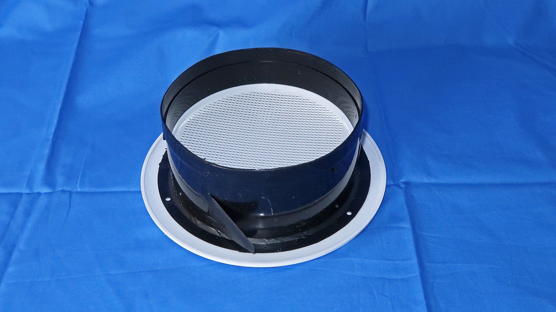 Ventilatori: Weisser Abluftventilator 15cm mit Zubehör – Nuovo (secondo la descrizione) da Uster venduto da Mruedis 7