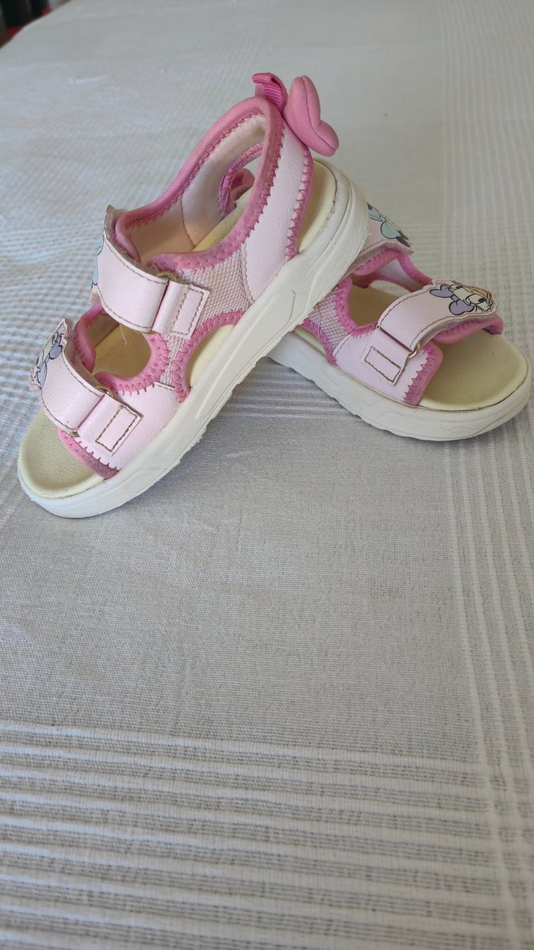 H&M Scarpe per ragazze: Sandale, Kinderschuhe, Minnie Mouse, Grösse 30 – Usato da Root venduto da GregorO 2