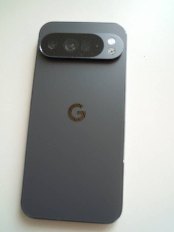 Telefoni cellulari / Smartphones: Google Pixel 10 Pro XL – Usato da Laupersdorf venduto da Naras 1