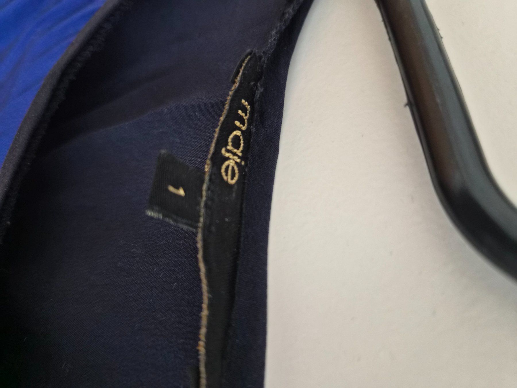 Maje Kleider: Robe courte Maje bicolore bleu et noir taille 1 – Gebraucht aus Genève von stepher85 1