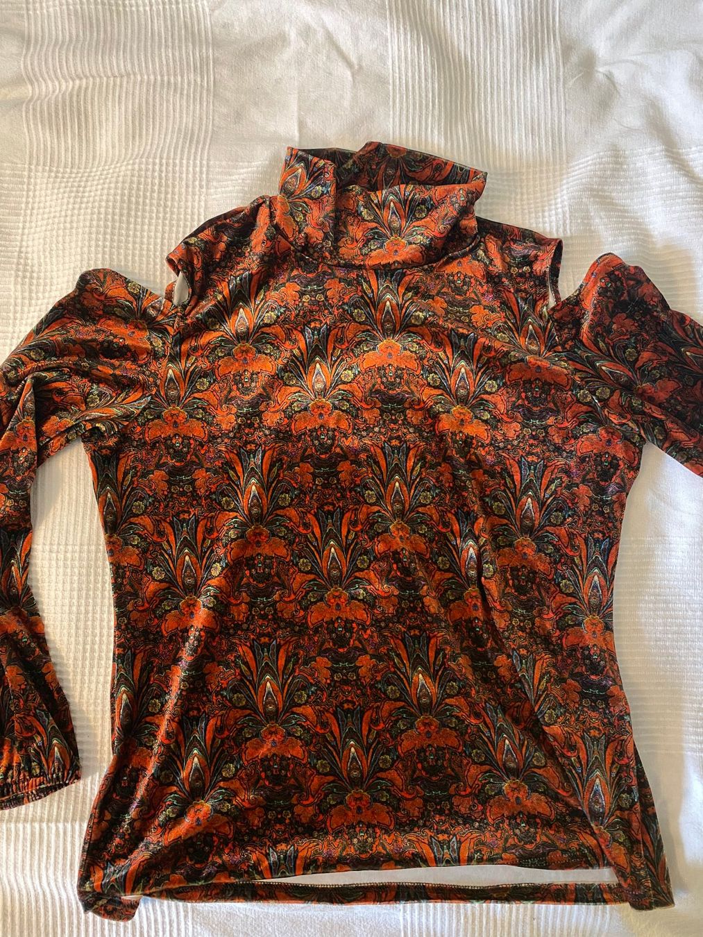 Maglioni & Felpe: spezieller Rollkragen Pullover – Usato da Pfungen venduto da car_7l8r