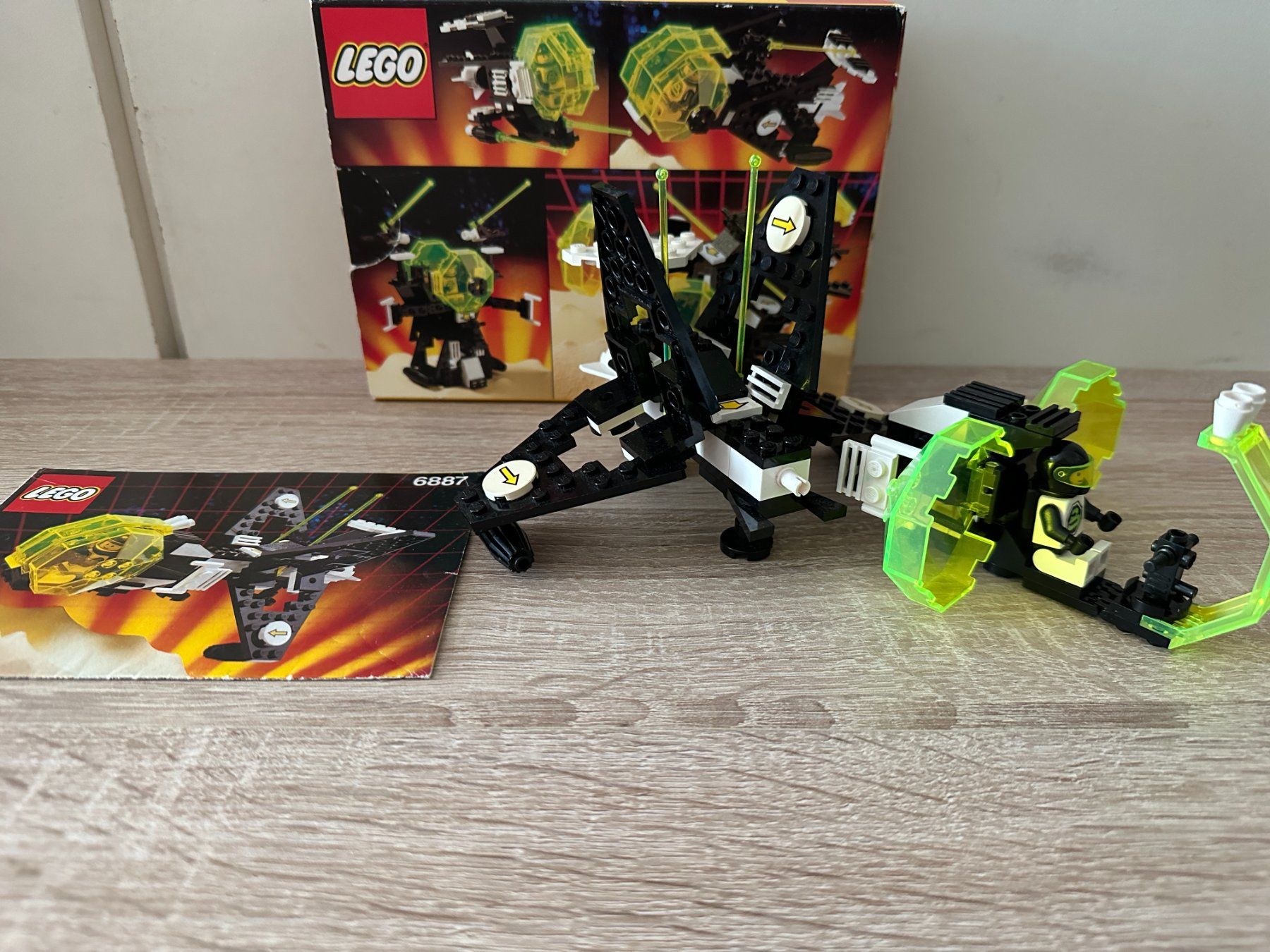 Lego Kit di costruzioni: LEGO Space 6887 Allied Avenger – Usato da Basel venduto da Don-Angel 3