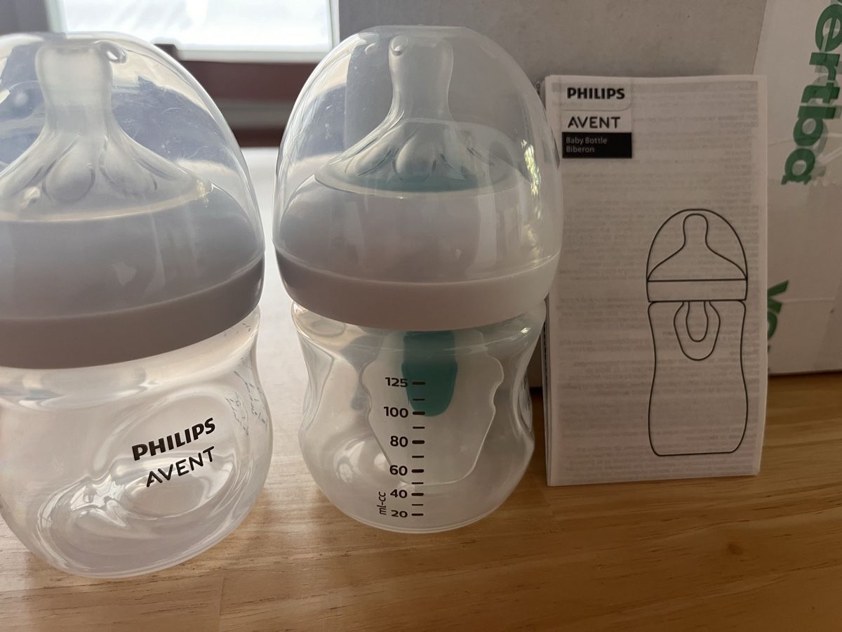 Avent Baby-Mahlzeiten: Bundle Baby Erstausstattung – Gebraucht aus Laufenburg von boe_6qgr