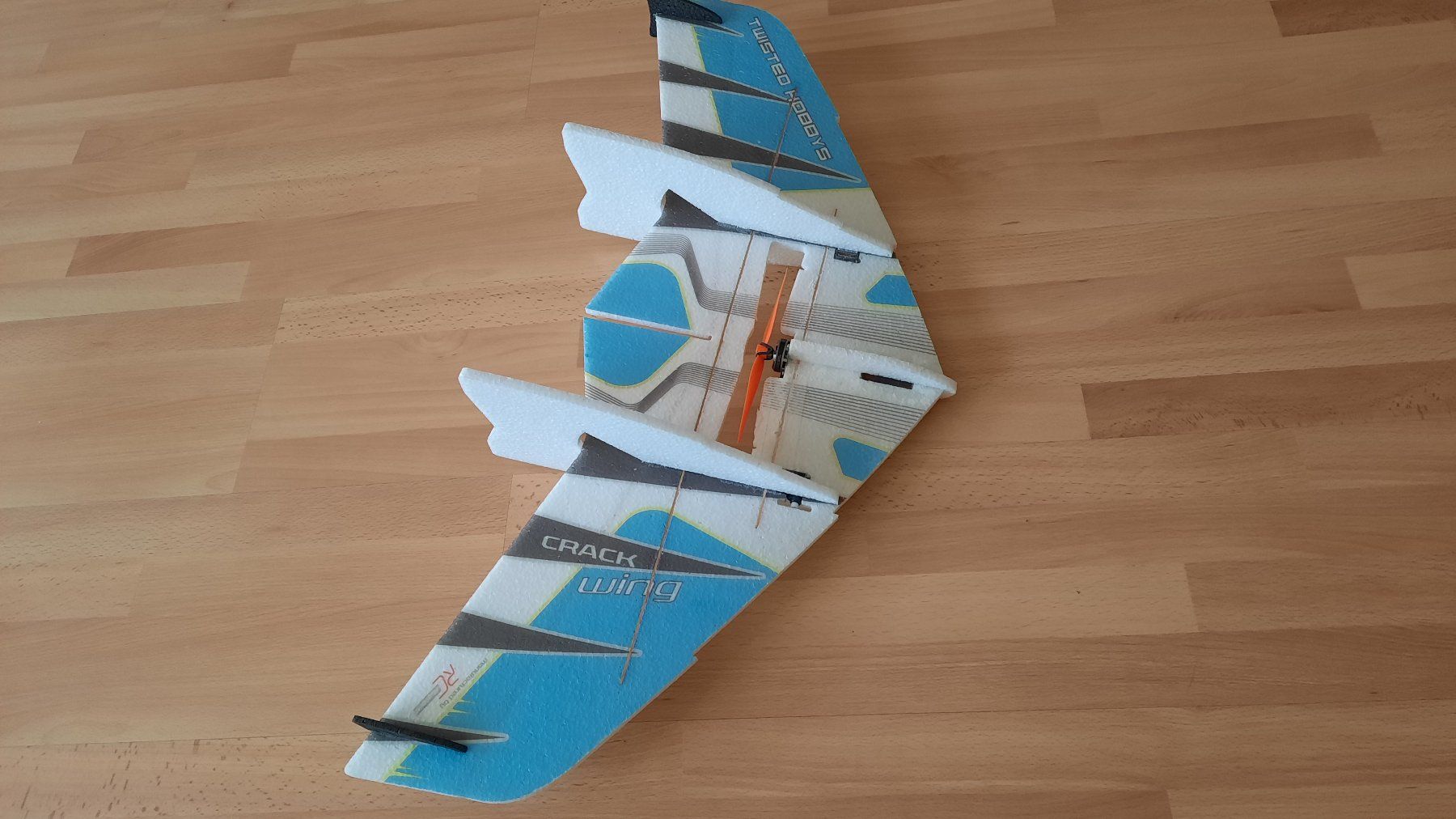 Modellismo RC: CrackWing EPP Nurflügler – Usato da Füllinsdorf venduto da Lioncat 1