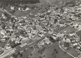 Sarnen OW Flugaufnahme Bahnhof Brünigbahn, Landenberg