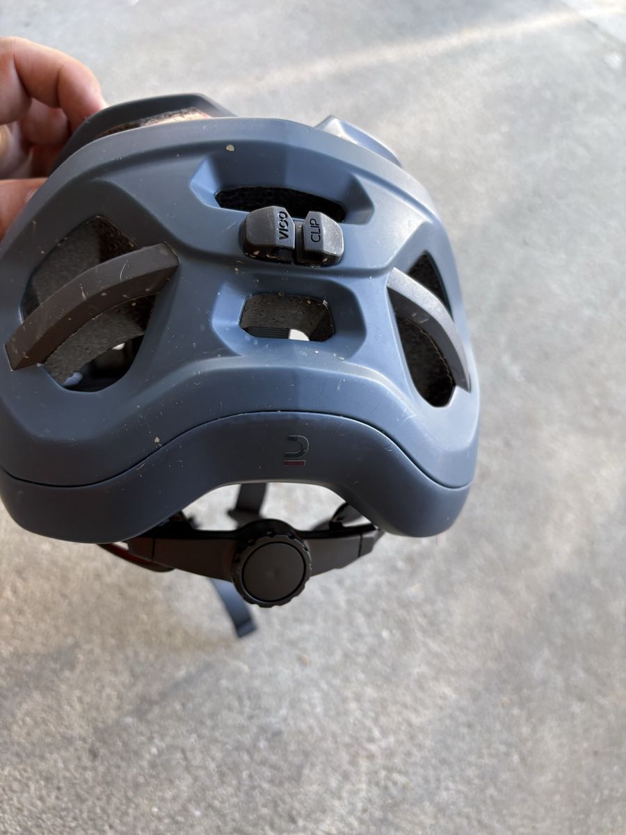 Caschi: Casque vélo Rockrider M – Usato da Villarimboud venduto da hampton2012 3