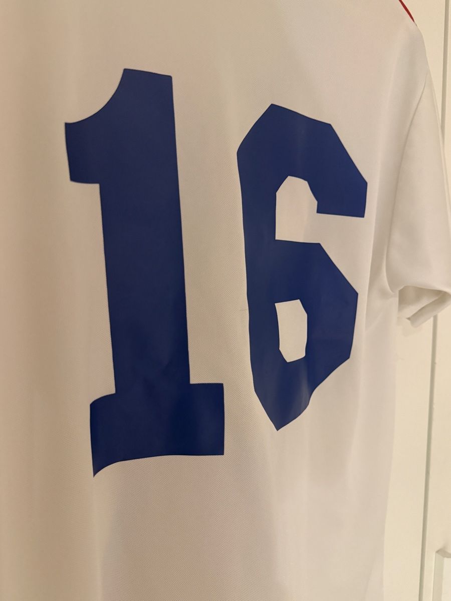 Canottiere & Pantaloni: Fussball-Trikot Twed #16 – Usato da Winterthur venduto da Dawinchi 2