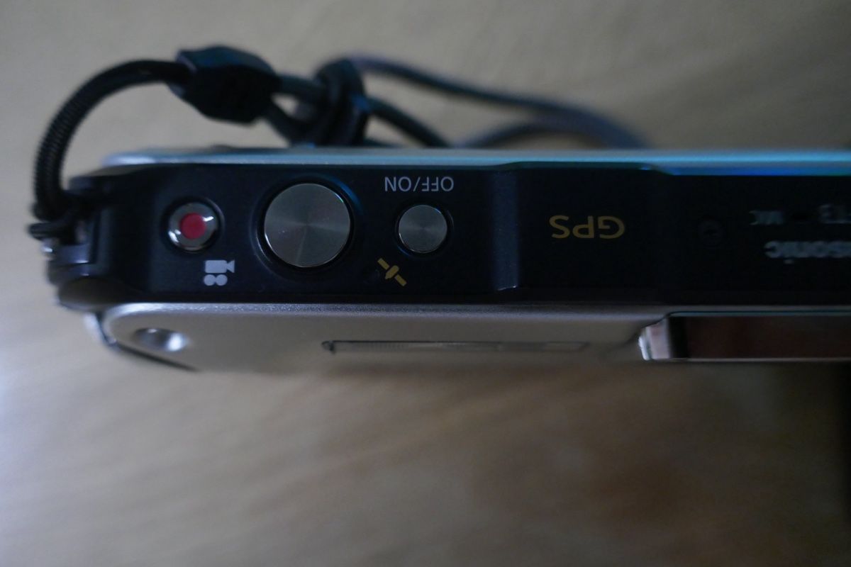 Panasonic Fotocamera: Panasonic Lumix Outdoor Aktion Kamera – Usato da Siggenthal Station venduto da DynamicLight 3