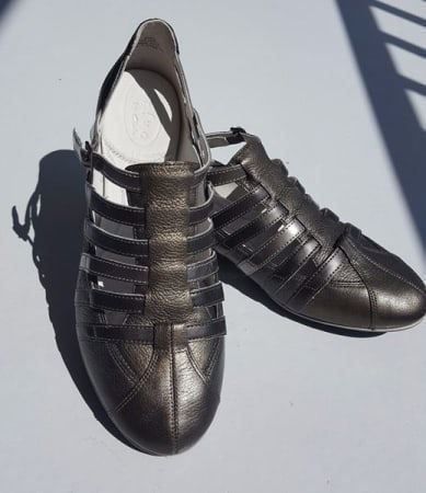 Clarks Damenschuhe: Clarks Leder Halbschuhe Gr.37 – Neu und originalverpackt aus Reinach AG von innamac