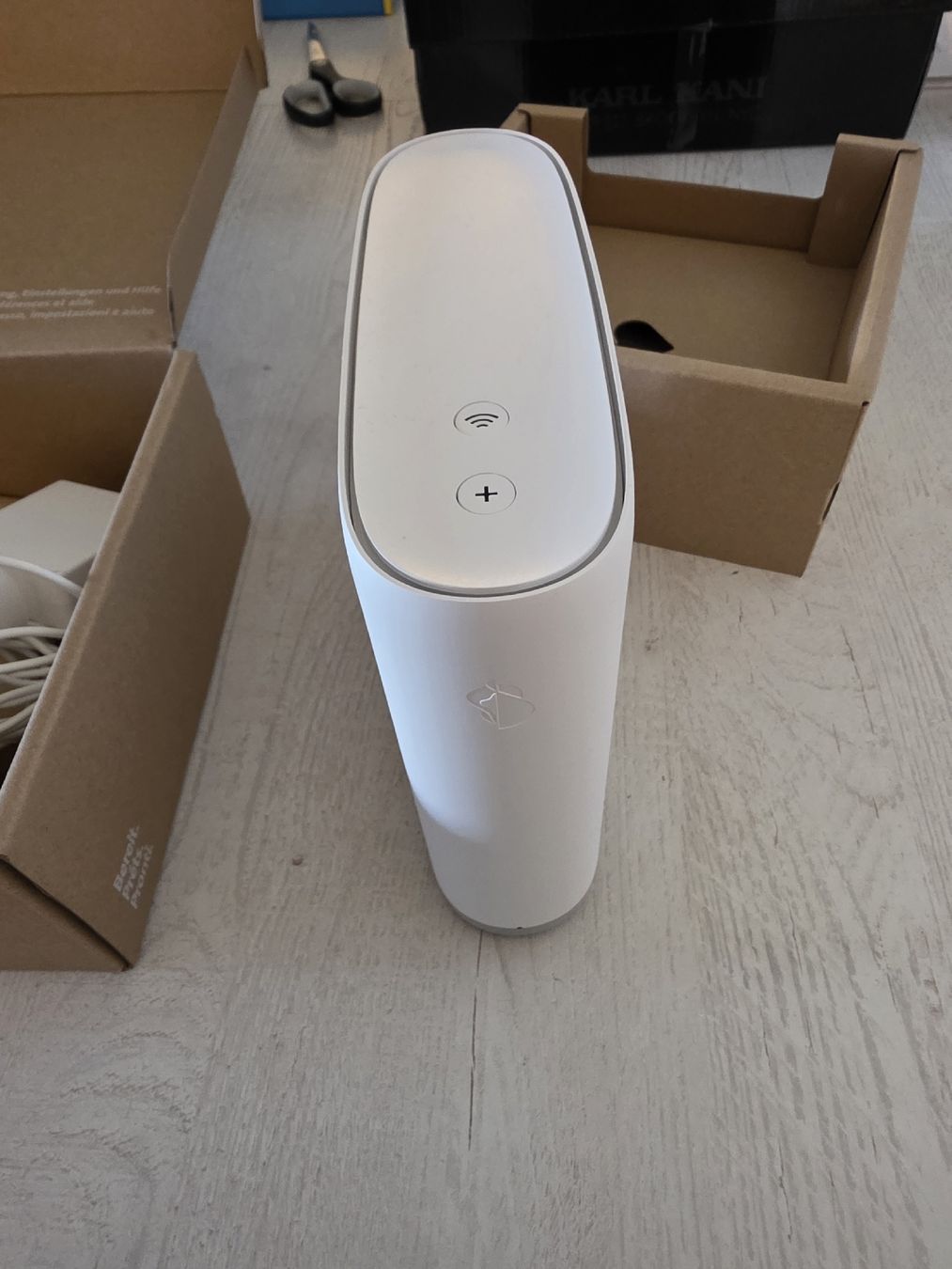 Swisscom Modem & Router: Internet-Box 5 Pro von Swisscom – Nuovo (secondo la descrizione) da Rüti ZH venduto da Isa8630 2