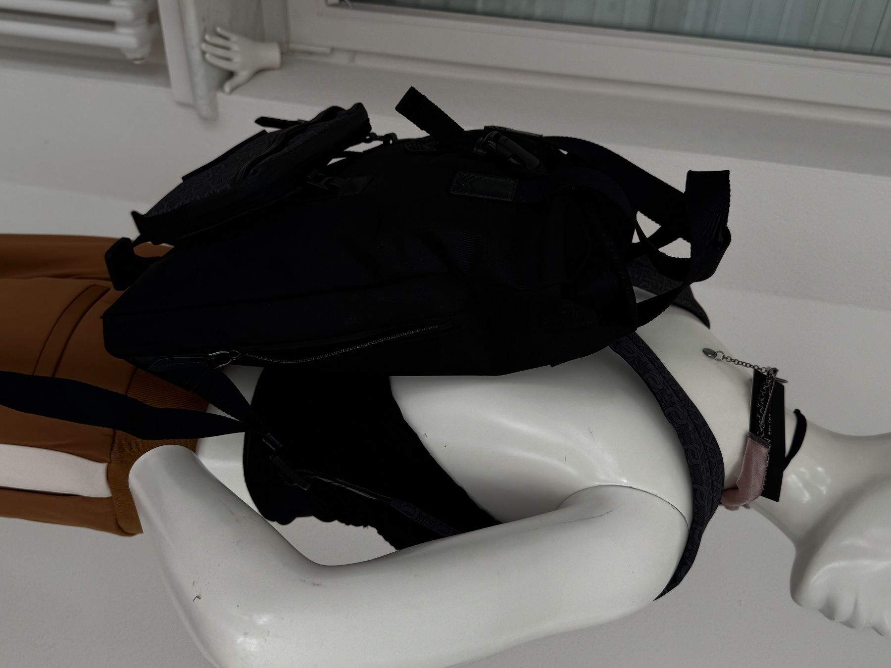 Bally Zaini: Bally Escapes Rucksack, Schwarz – Nuovo e nell'imballaggio originale da Volketswil venduto da praxis12 2
