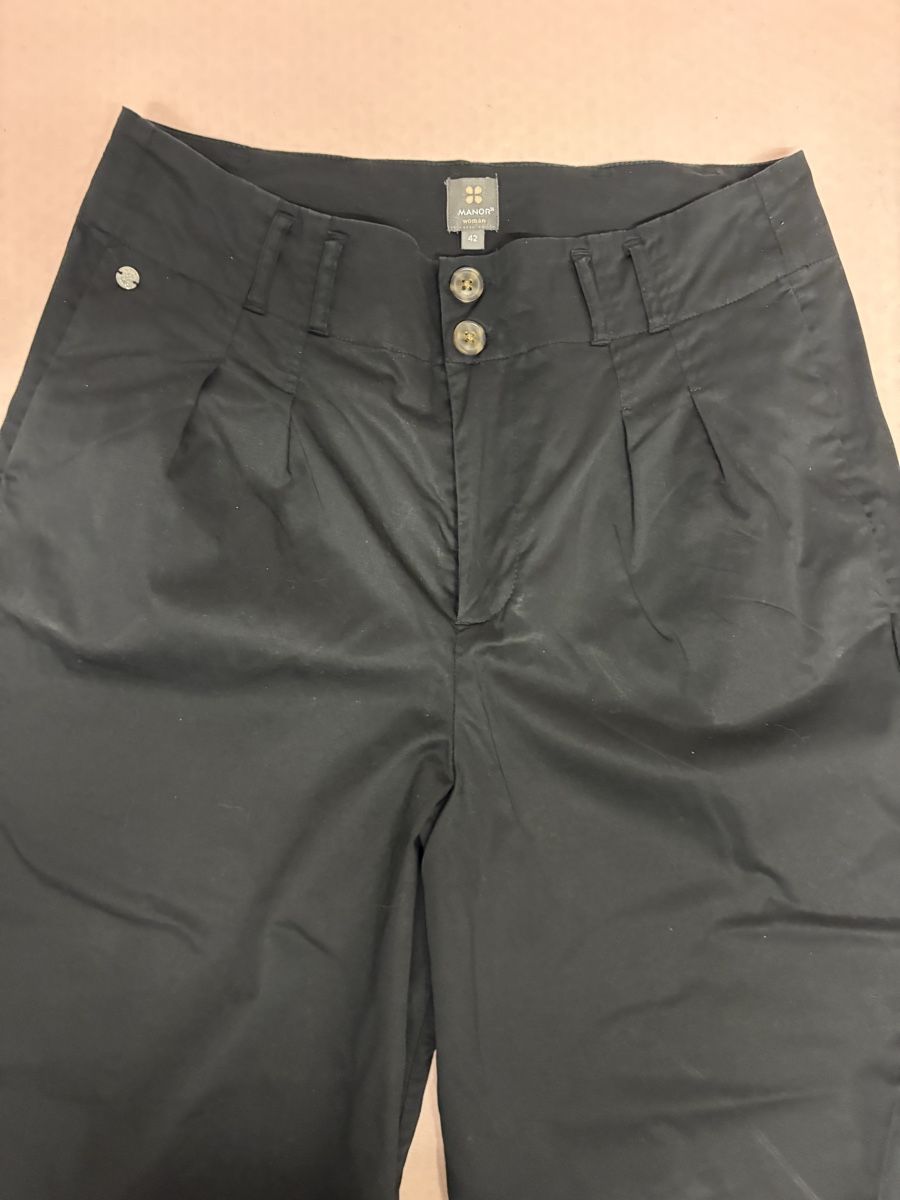 Pantaloni: Damen Hose,Gr.42 – Usato da Winterthur venduto da Nena222 1