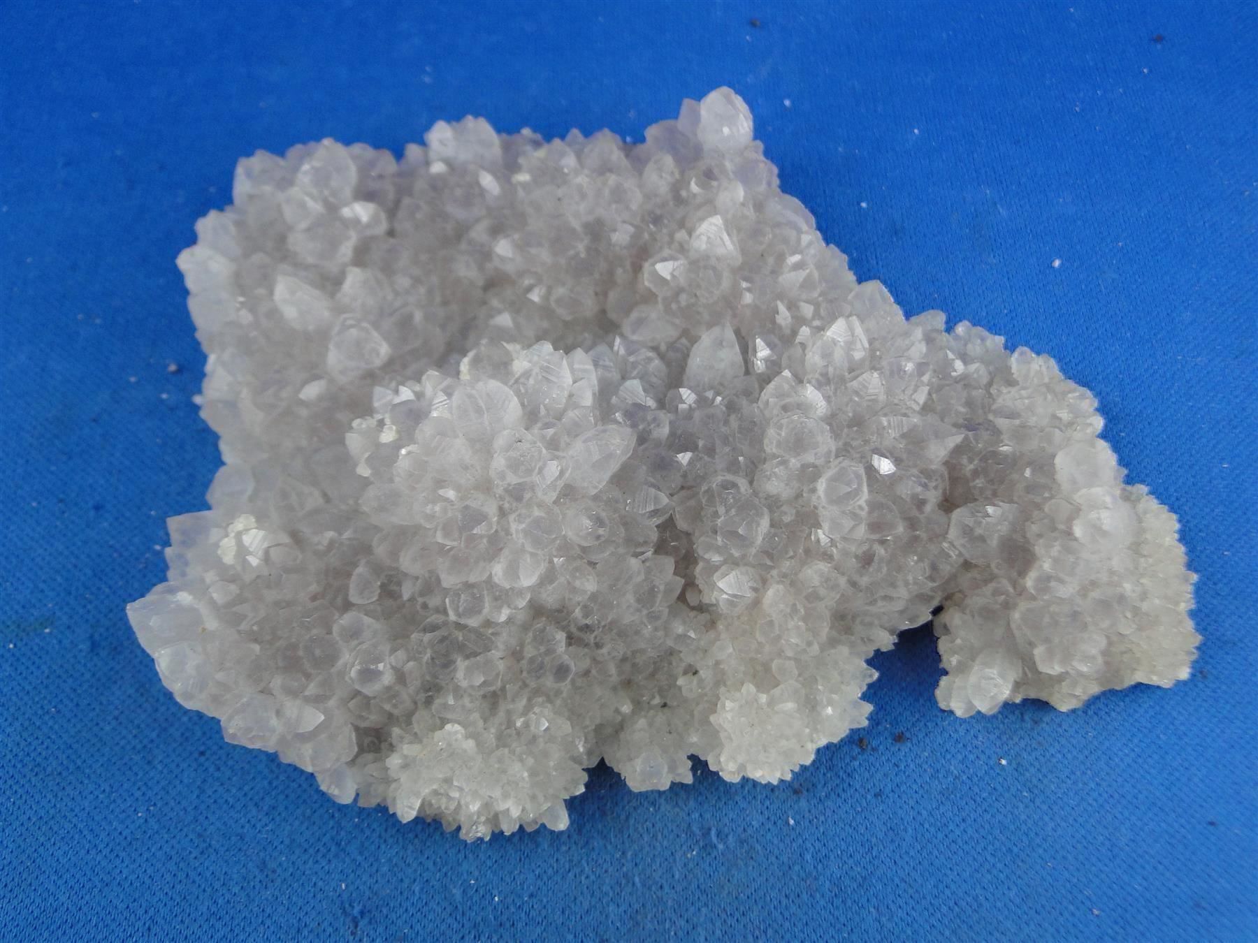 Minerali & Pietre curative: Quartz var Amethyst – Usato da Schinznach Bad venduto da Demerald 7