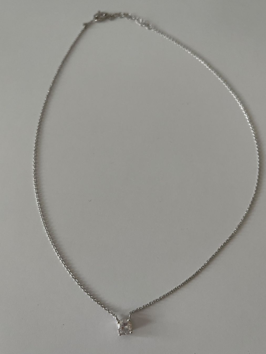 Catenine: Collier – Nuovo (secondo la descrizione) da Genève venduto da Lalafanny66