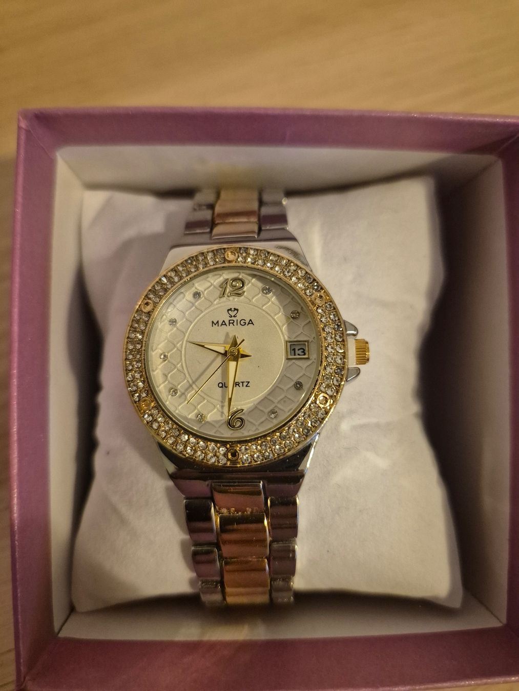 Montres: Damenuhr bicolor mit Datumsanzeige – Neuf avec emballage d'origine à Zürich par zah_967f