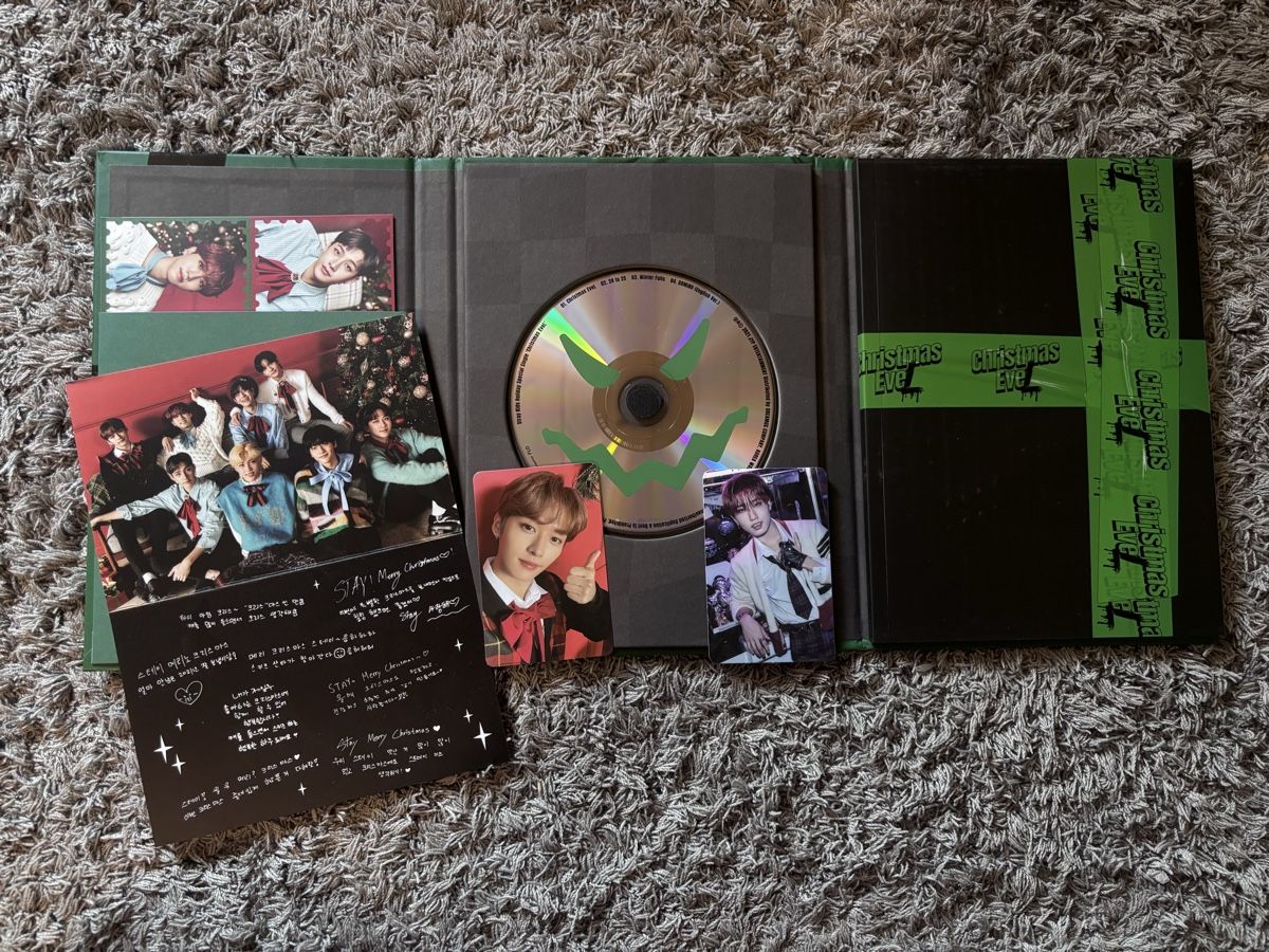 CD: Stray Kids Christmas Eve L – Usato da Unterkulm venduto da mae_vr99