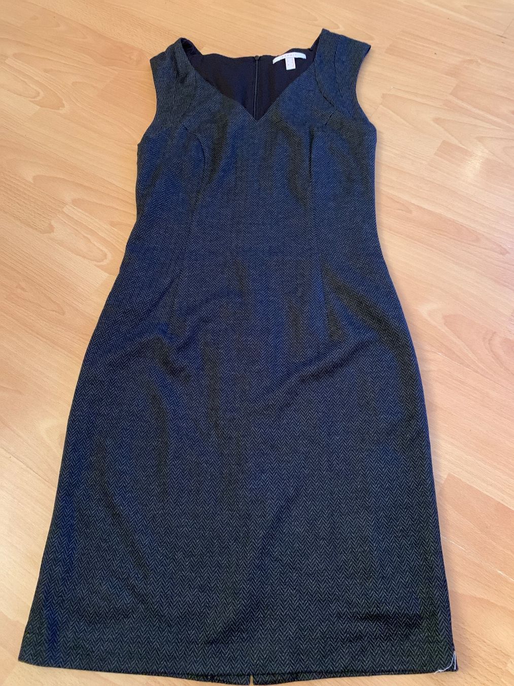 Esprit Kleider: Jolie robe Esprit taille 36 – Gebraucht aus MEYRIN von Gwendo10