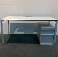 LISTA Office LO Bürotisch mit Korpus aus Liquidation