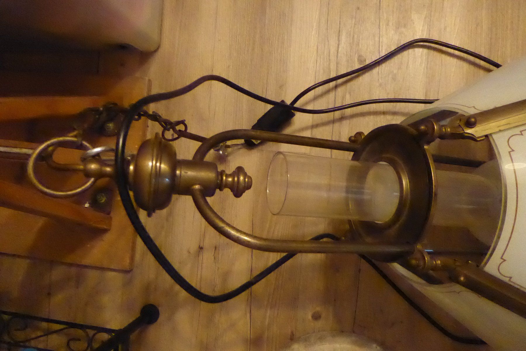 Lampade: Sehr schöne Alte Lampe – Usato da Sargans venduto da Benziner 3