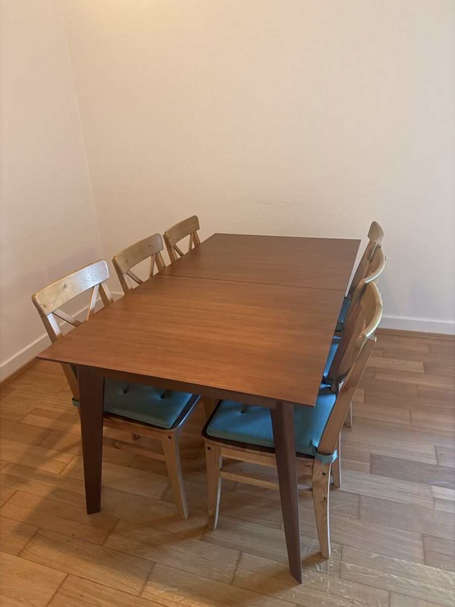 Ikea Set di tavolo e panche: Extendable Dining Table with 6 Chairs, Great Deal! – Usato da Kilchberg ZH venduto da jor_rhs5