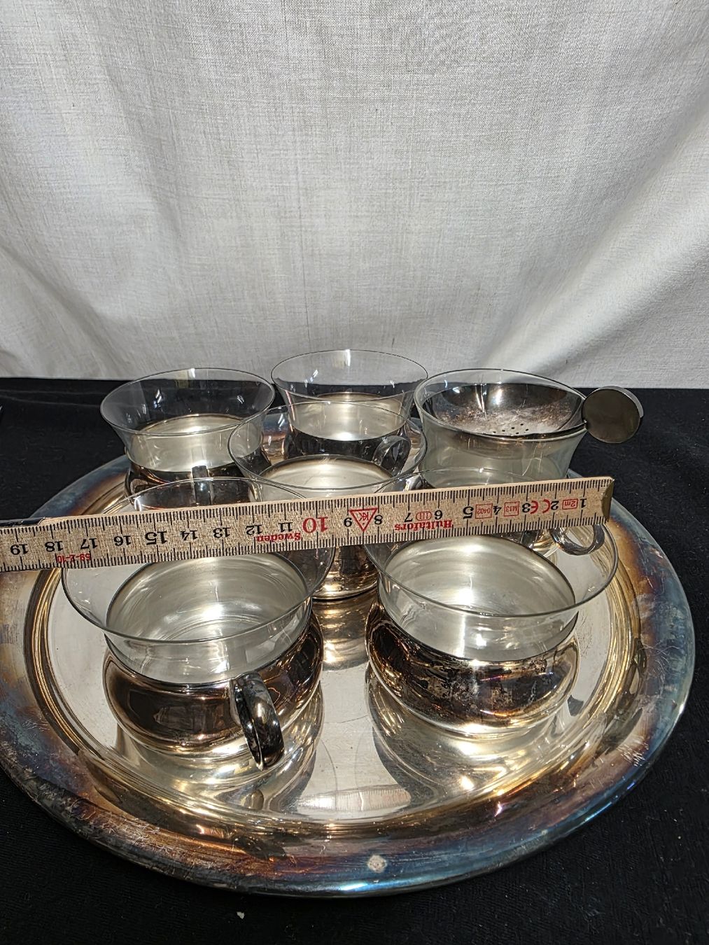 Geschirrsets: Vintage Tee-Service versilbert, mit Tablett und 6 Gläser – Gebraucht aus Wolfertswil von Antiko 2