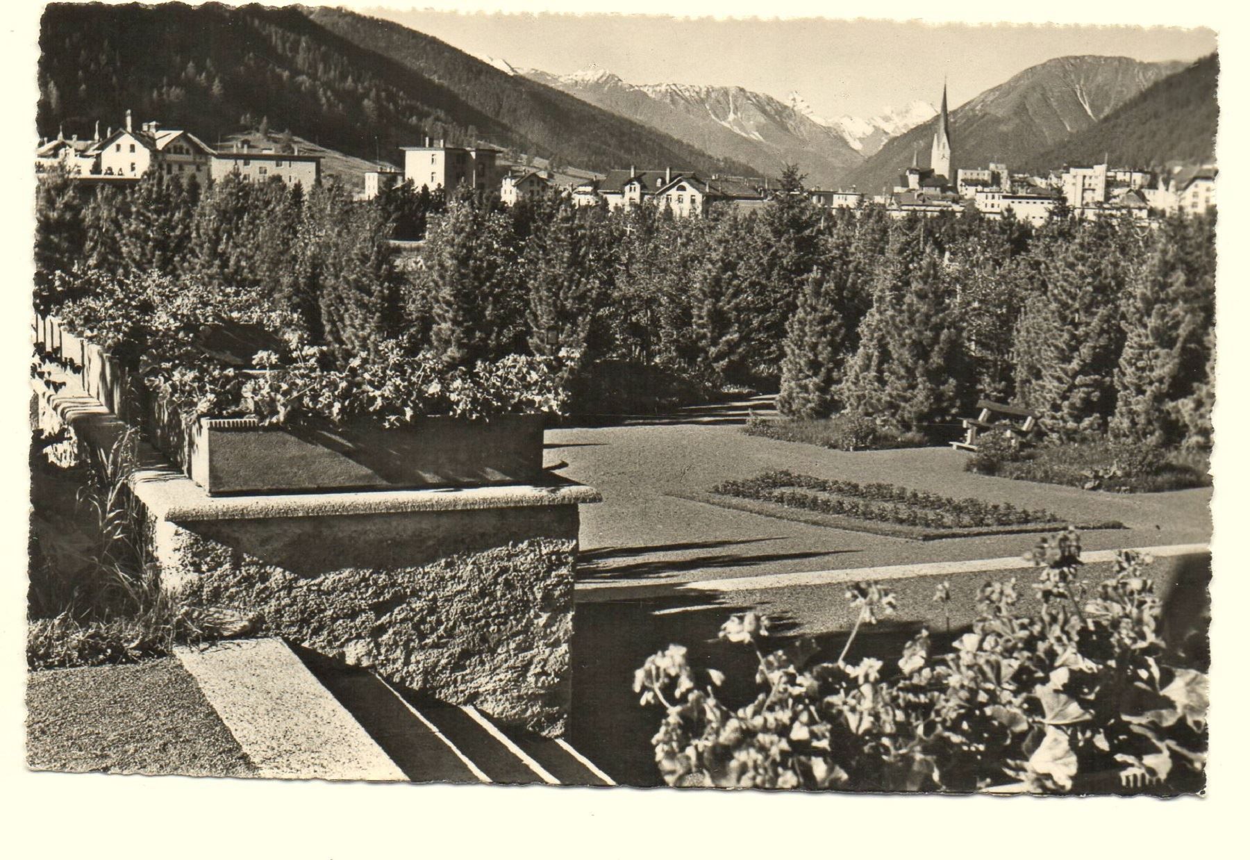 Cartes postales: DAVOS Im Kurpark – D'occasion à Jona par philajona