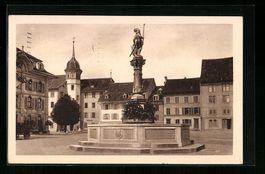 Zofingen, Blick zum Niklaus-Thutbrunnen