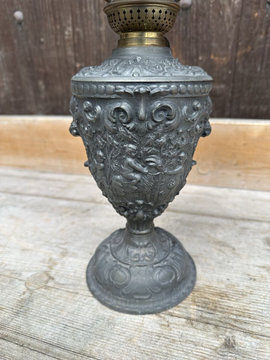 Lampade: Antike Jugendstil Petroleumlampe – Usato da Villmergen venduto da Bezdupe 1