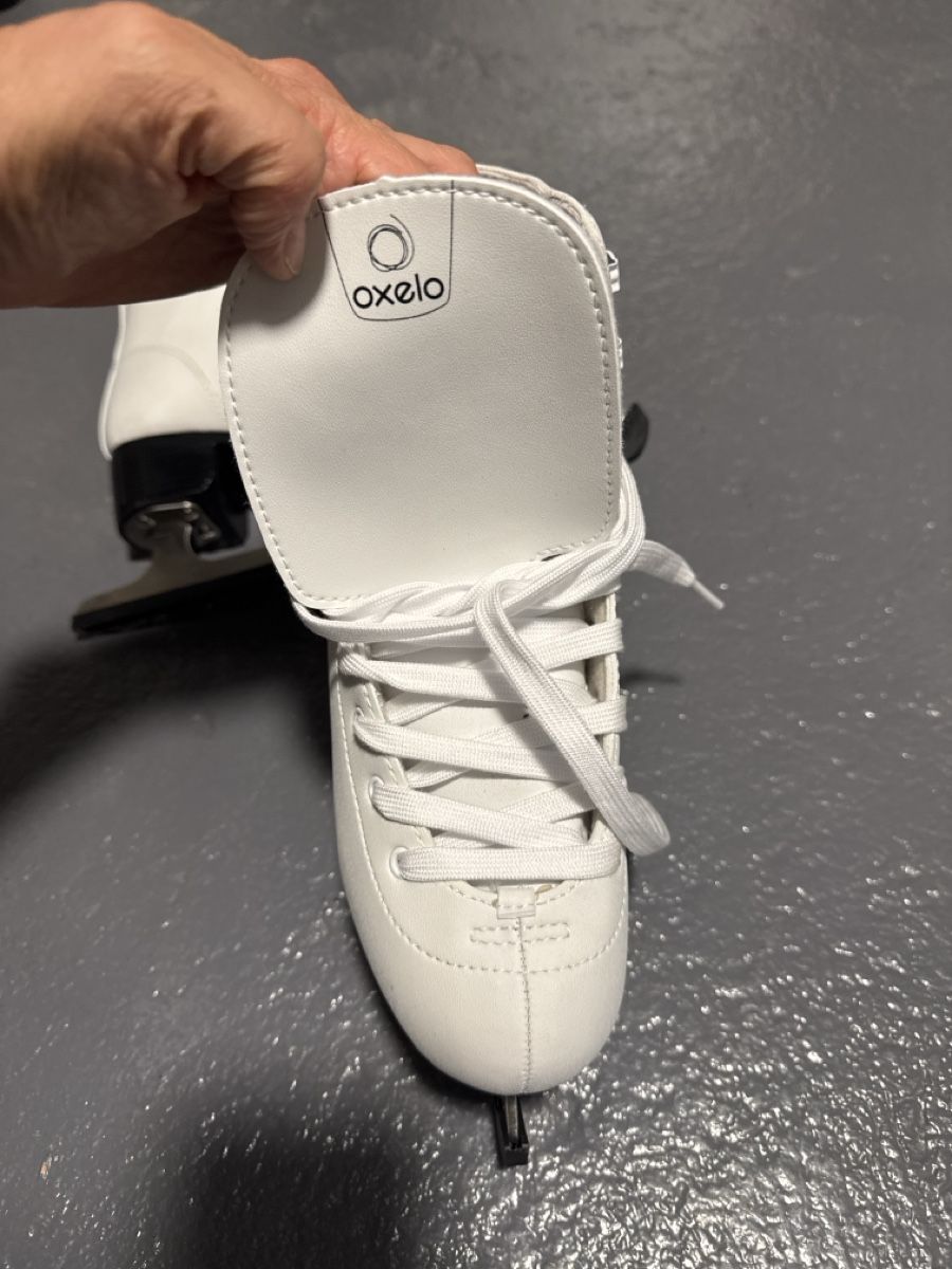 Oxelo Pattini da ghiaccio: Damen Schlittschuhe 37/38 – Nuovo (secondo la descrizione) da Urtenen-Schönbühl venduto da Lalablue 1