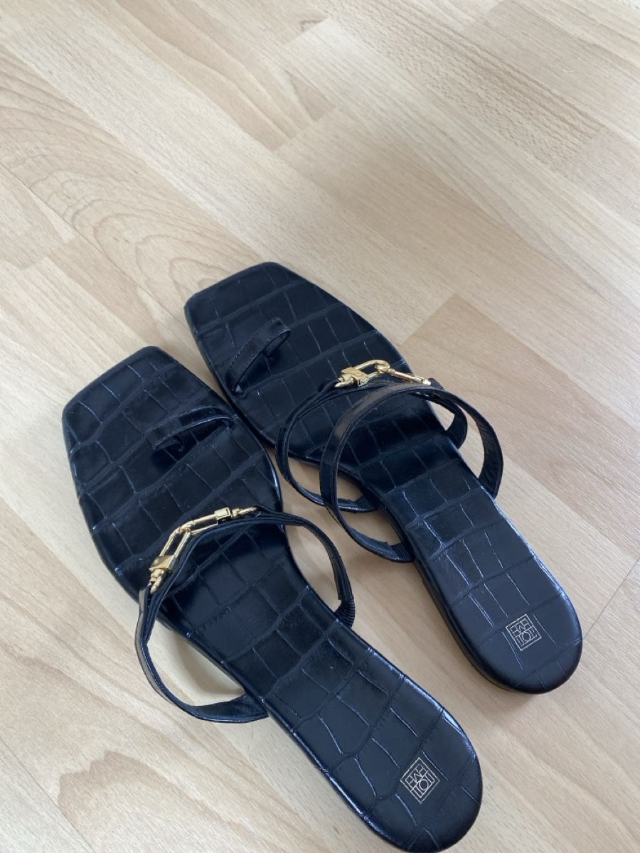 Damenschuhe: Toteme Leather Sandals 40 Gold – Gebraucht aus Zürich von yum_ms7c 2
