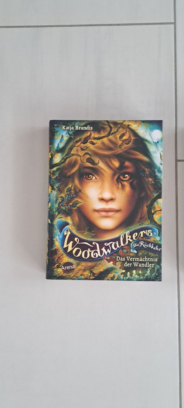 Libri: Woodwalkers Staffel 2, 1-5 – Nuovo (secondo la descrizione) da Münchenbuchsee venduto da zwaergli02 1