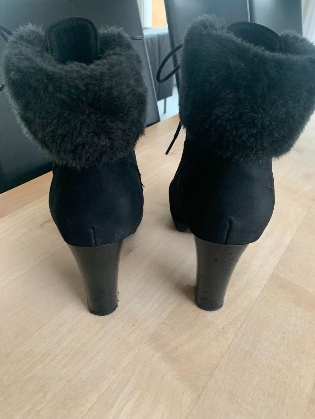 Damenschuhe: Damen-Stiefeletten schwarz Gr.40 – Neu (gemäss Beschreibung) aus Azmoos von Verwir64 2