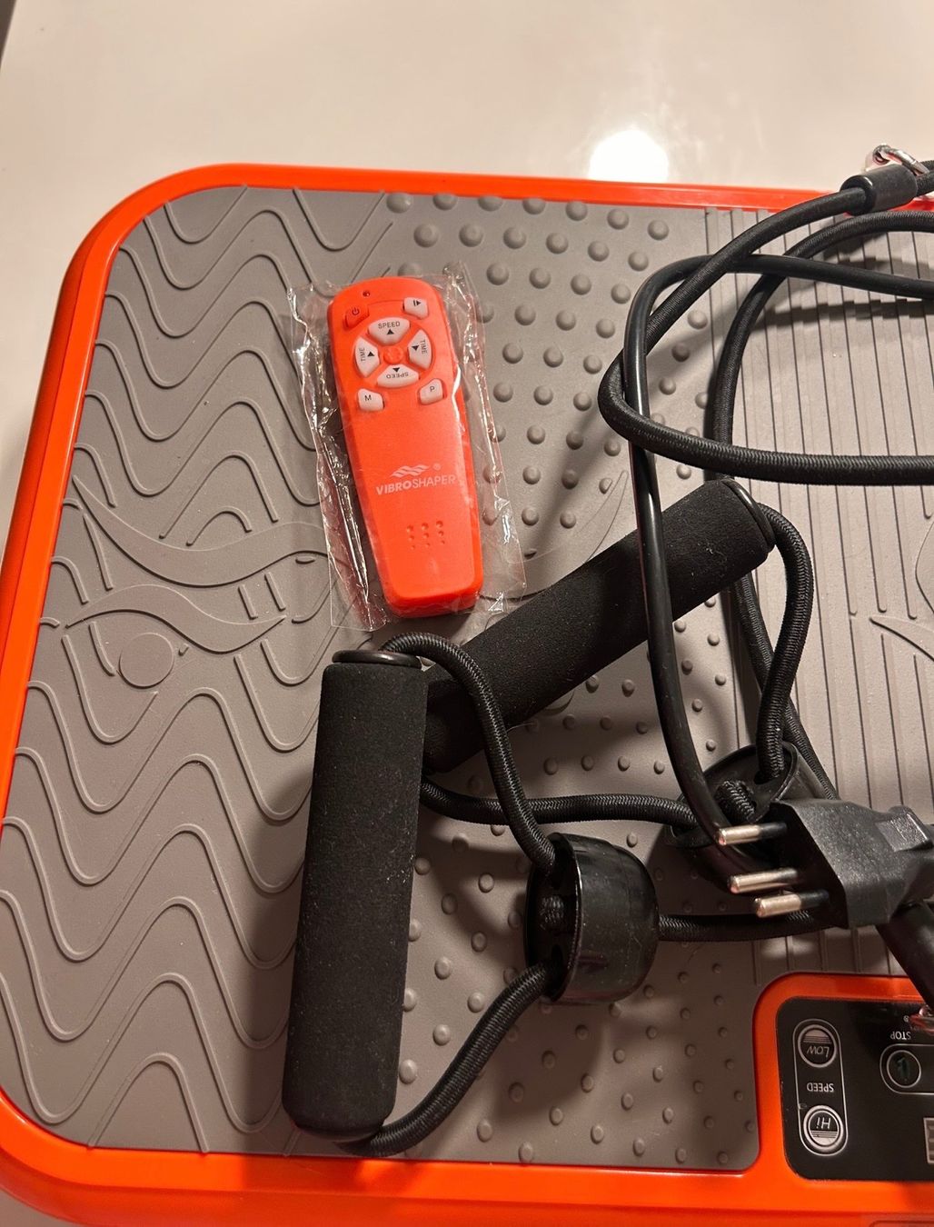 Vibroshaper Hometrainer: Vibrationsplatte Vibroshaper – Usato da Mosen venduto da mel_9m62 2