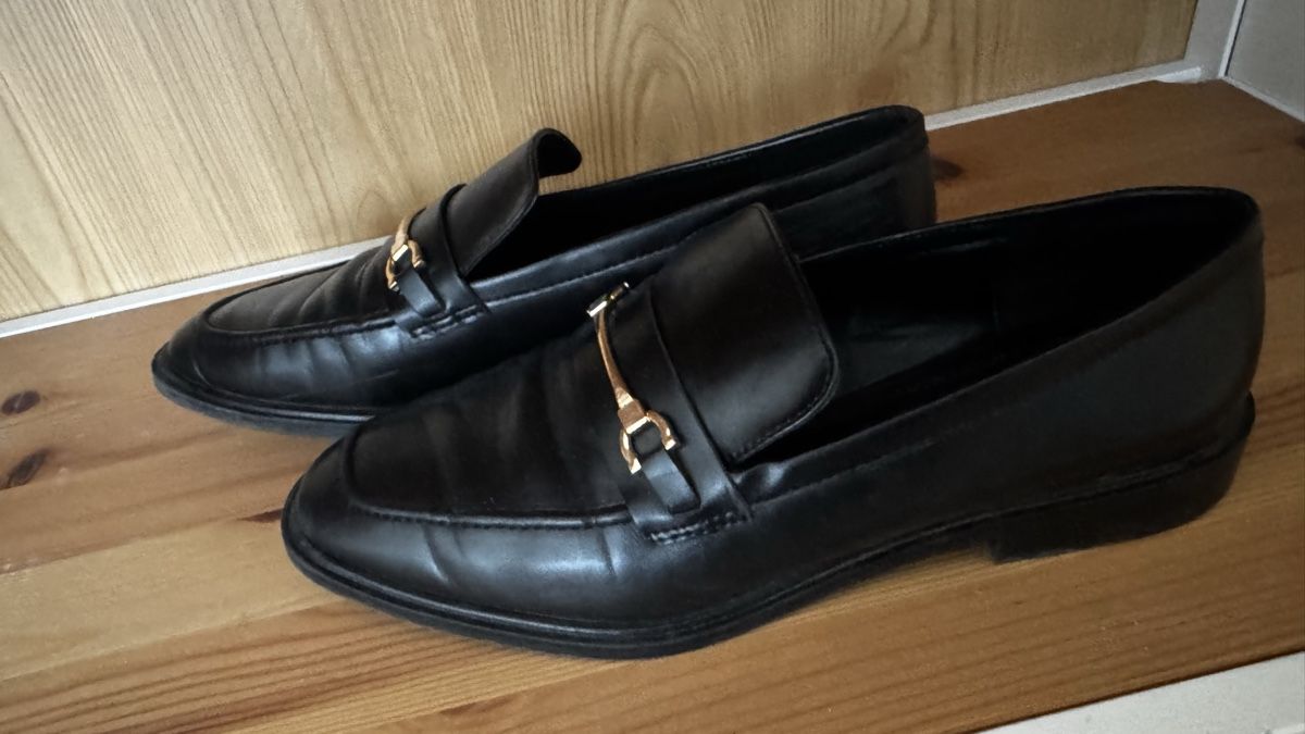 Zara Damenschuhe: Sleek Black Leather Loafers - Classic Style – Gebraucht aus Dietikon von sar_f87k 3