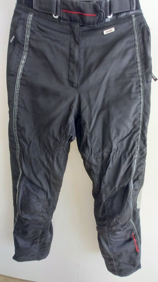 Pantaloni: Motorradhose Büse Damen Grösse 38 mit Protektoren – Usato da Murten venduto da Cheri23 1