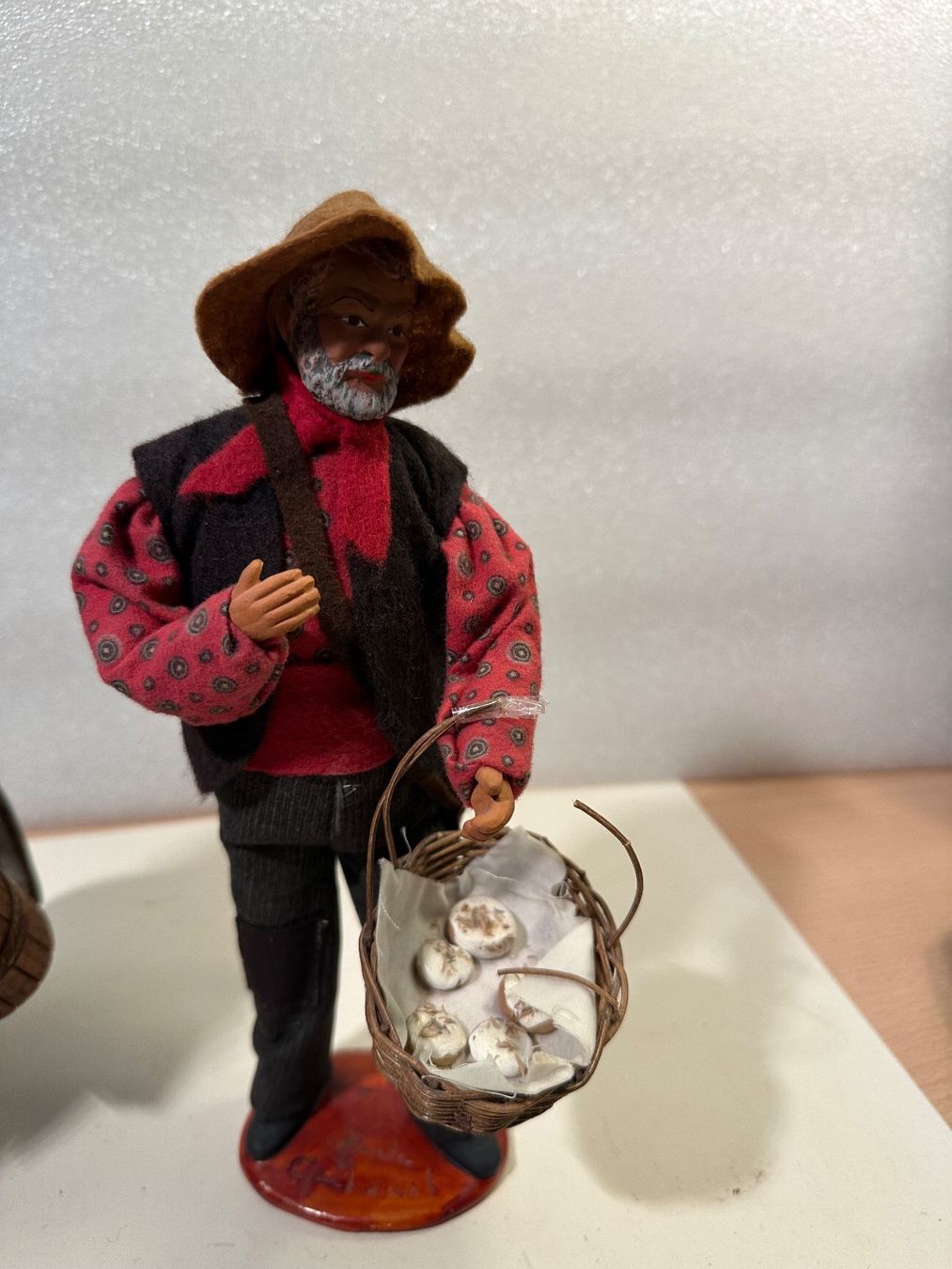 Statuette: SANTON DE PROVENCE – Usato da Lausanne venduto da artnouveau04 2