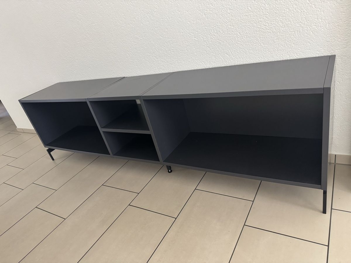 Scaffali: Sideboard kostenlos – Usato da Hergiswil NW venduto da Luzerner90 1