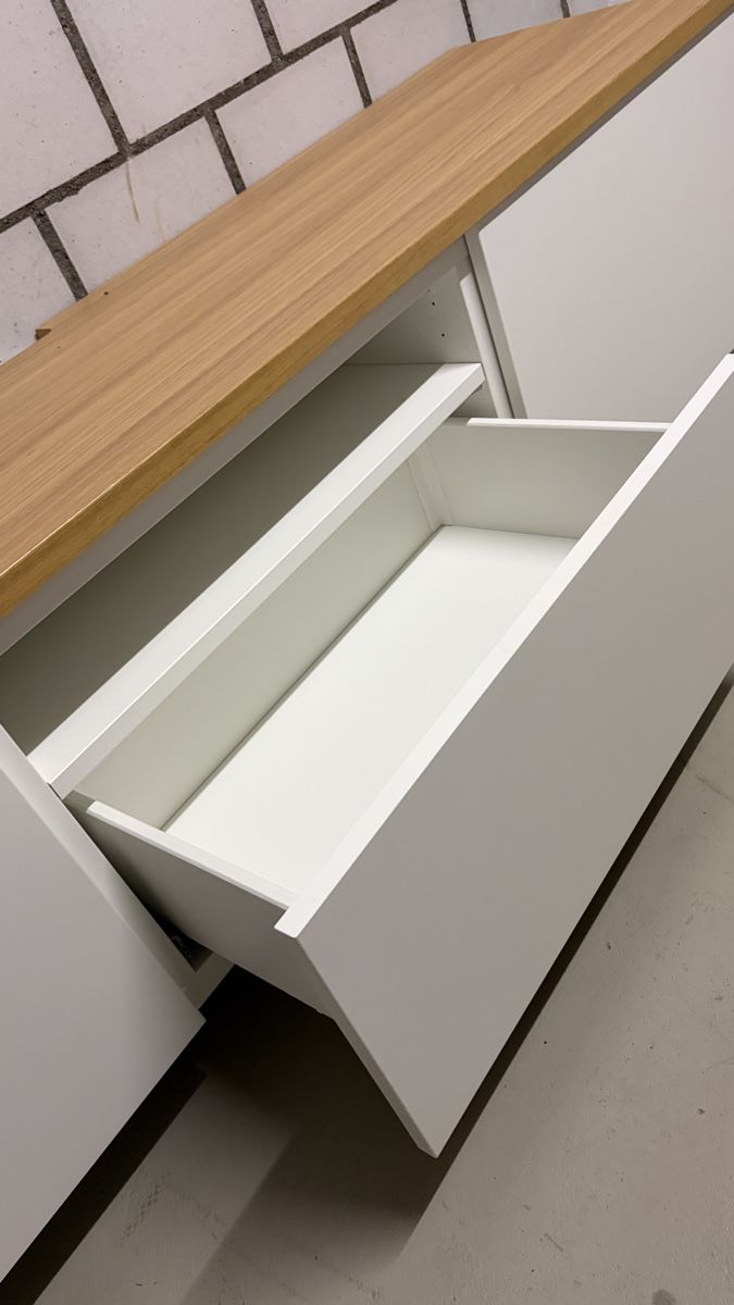 Ikea TV Möbel: Ikea TV Möbel Besta – Neu (gemäss Beschreibung) aus Rüdtligen von street999 2