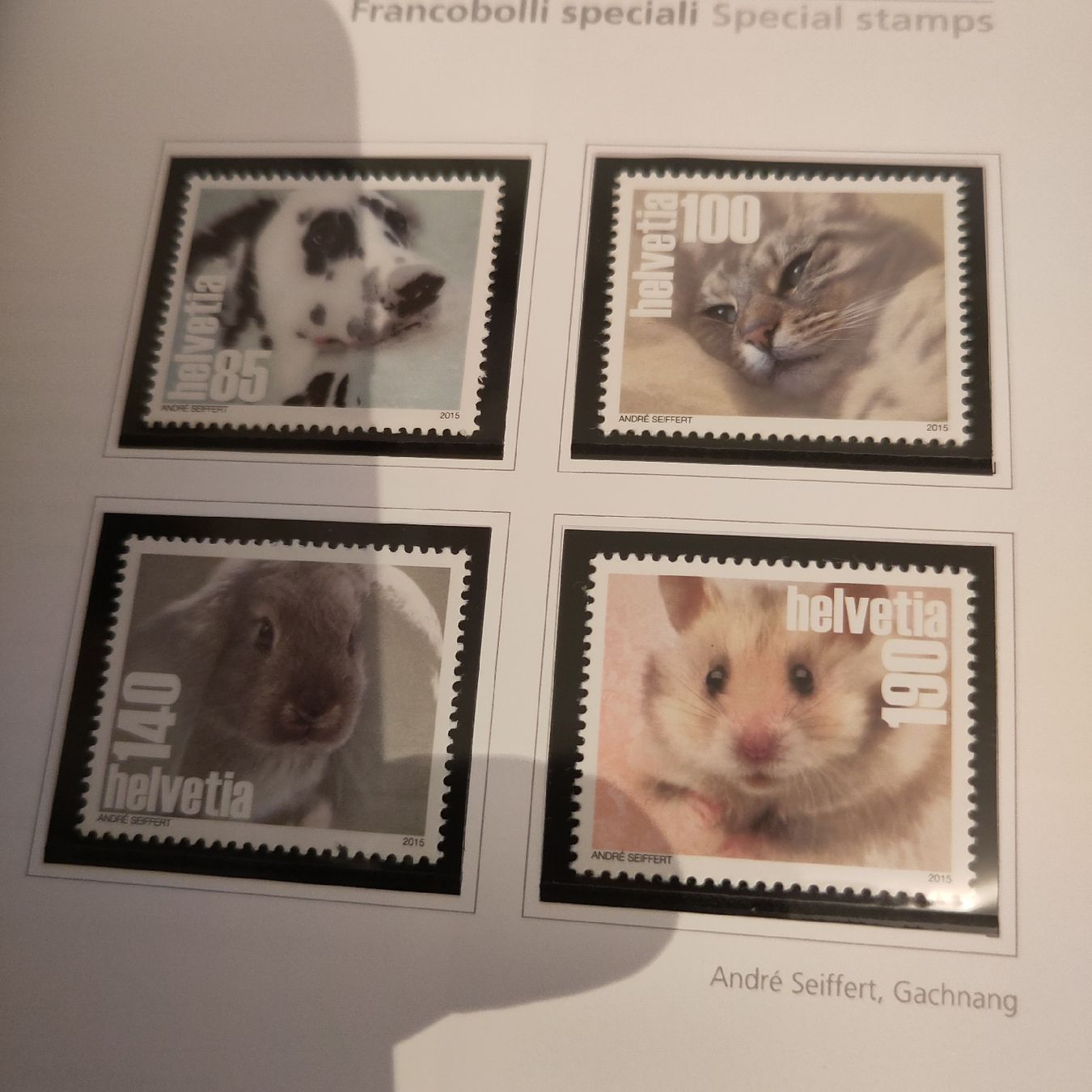 Tutti i francobolli: Schweizer Briefmarken-Katalog 2015 / Auto-Design, postfrisch – Nuovo (secondo la descrizione) da Höri venduto da Samsa9 2