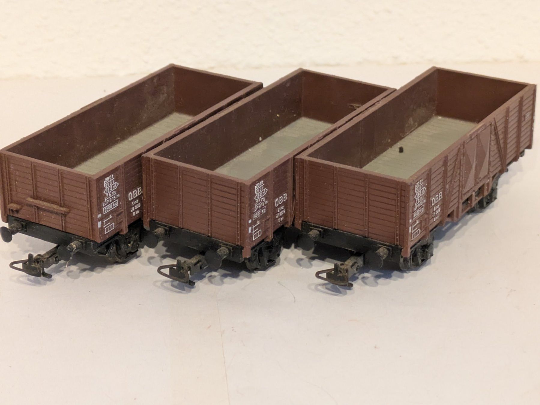 Kleinbahn Modellini di ferrovie: 3 offene Güterwagen – Usato da Büttikon AG venduto da bae_98h5 3