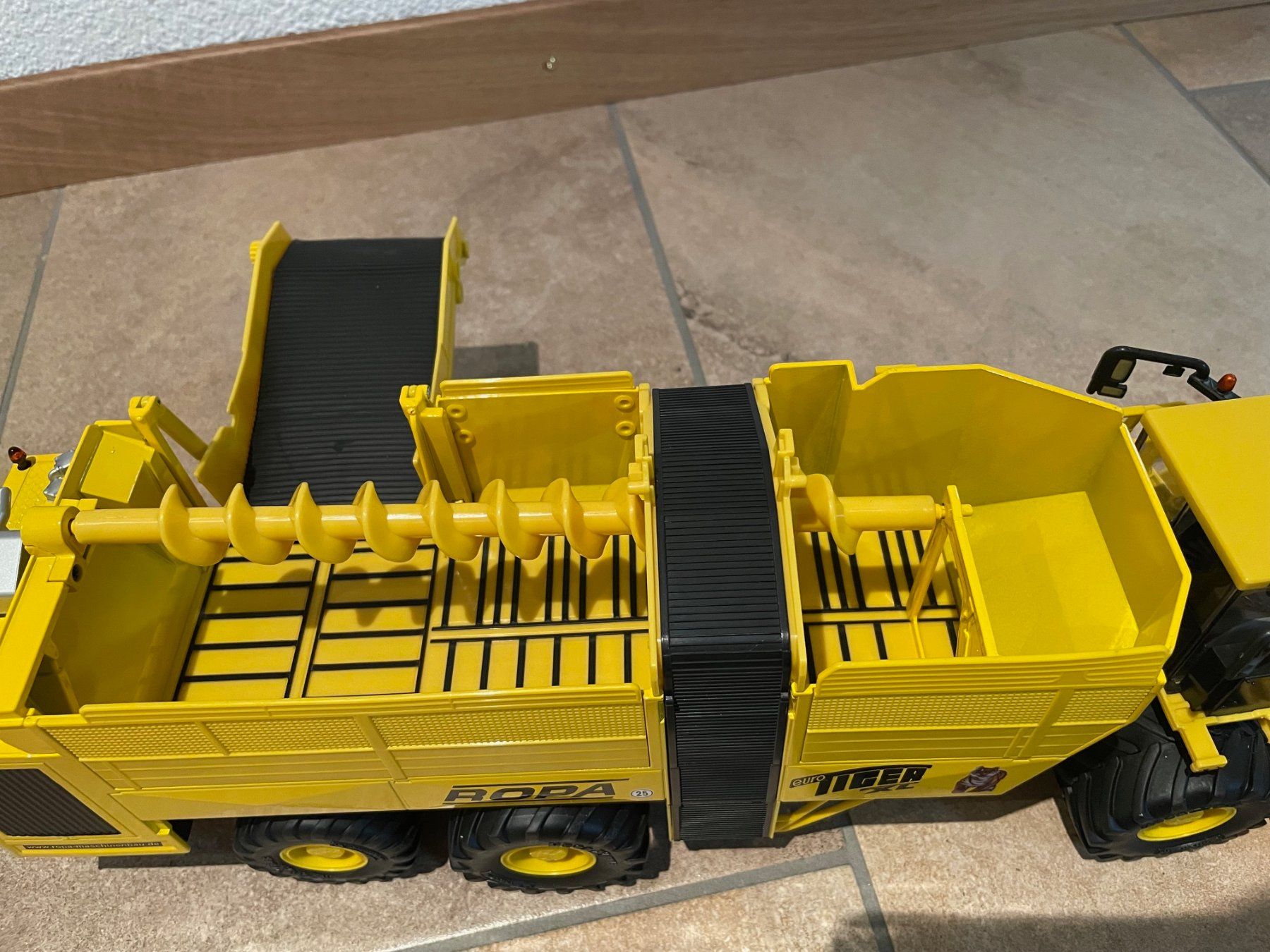 Toutes les machines: SIKU ROPA Rübenroder – Neuf avec emballage d'origine à Kreuzlingen par Stefan1150 5