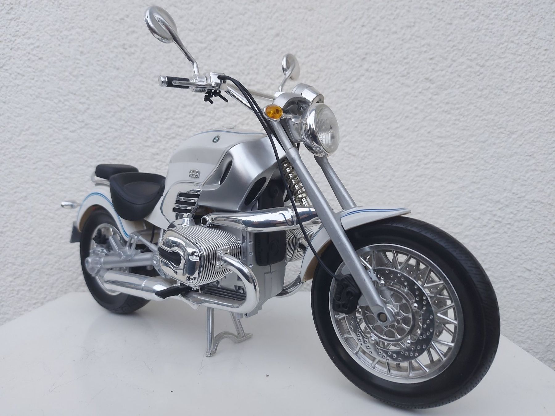 Kit di modellismo & Modellini statici: BMW R1200C – Nuovo (secondo la descrizione) da Herrliberg venduto da Jakob8539 1