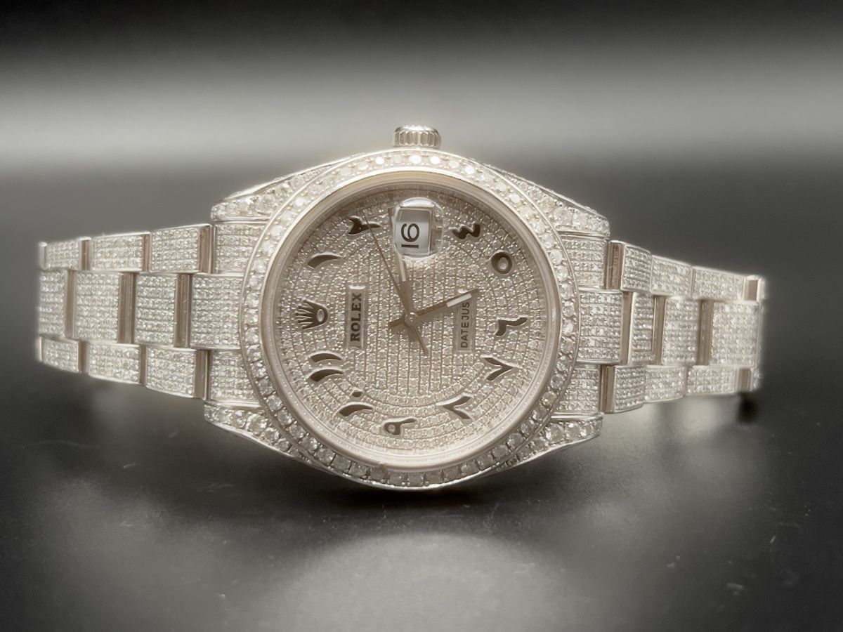 Rolex Orologi: Rolex Datejust 41mm 126300 full Iced out – Usato da Brugg AG venduto da Wristdeal 2