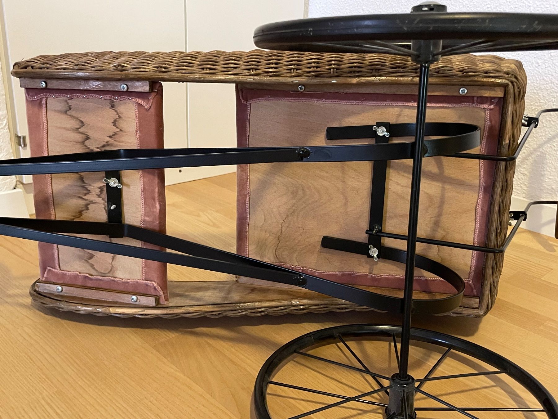 Carrozzine per bambole: Schöner Korb-Puppenwagen – Usato da Rafz venduto da stg101 6