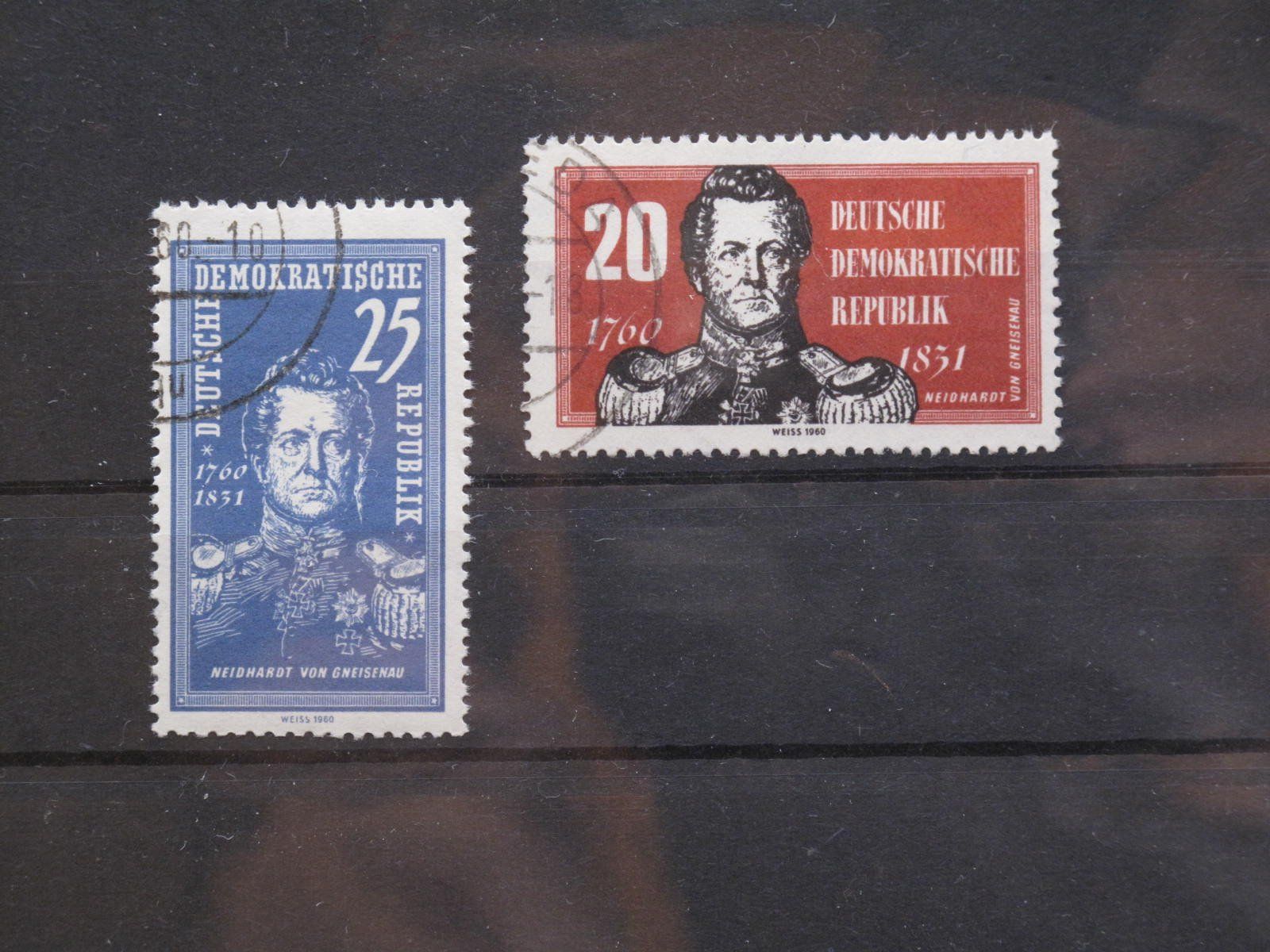 Tous les timbres: DDR 1960 Graf von Gneisau gest – D'occasion à Wil SG par fva01